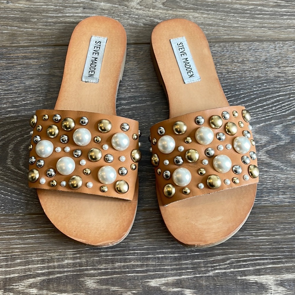 Steve Madden Pearl and Stud Sandals